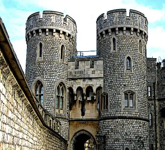 Image of the Windsor Castle Norman Gate house