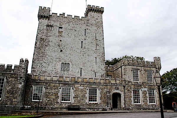 Knappogue castle in Ireland