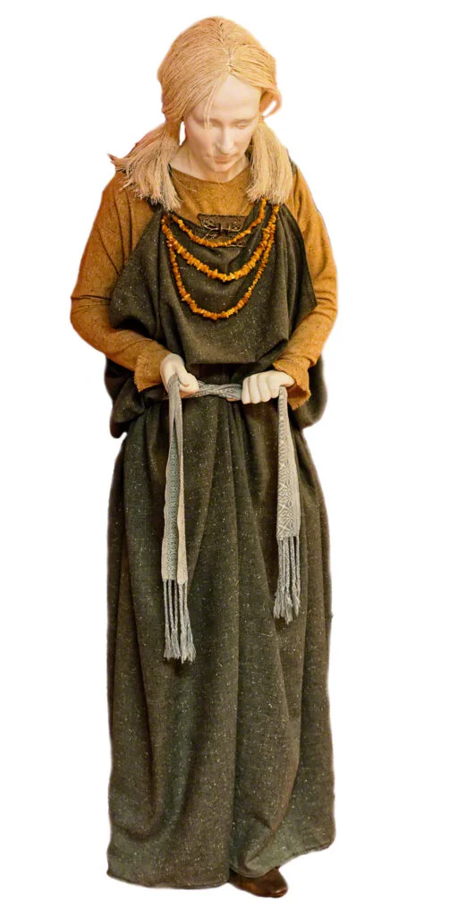 Anglo Saxons Clothes Early Medieval Period