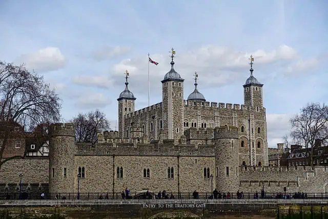 tower of london ga22e4aa22 640